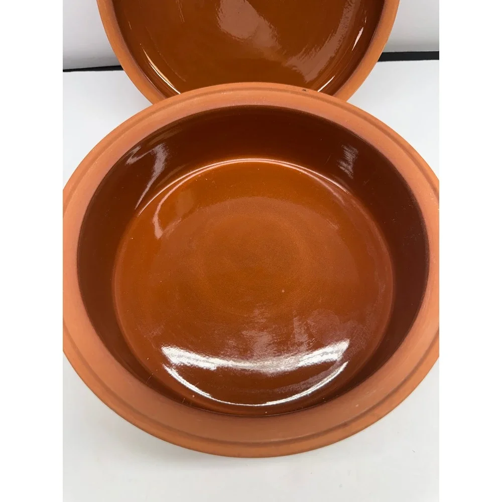 Terracotta Lidded Baker Round Unglazed Clay Casserole Dish Glazed Interior 8.5in